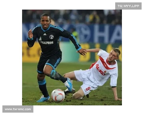 法尔范在沙尔克04关键位置定位分析及其战术价值探讨